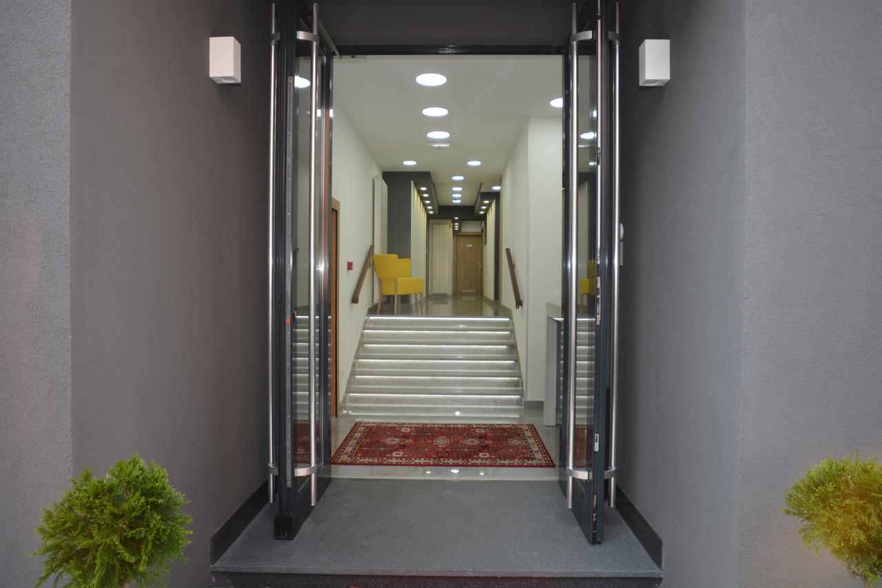Apart Hotel Family SJJ Extérieur photo