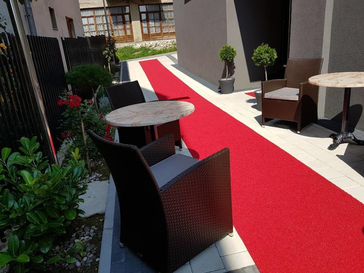 Apart Hotel Family SJJ Extérieur photo