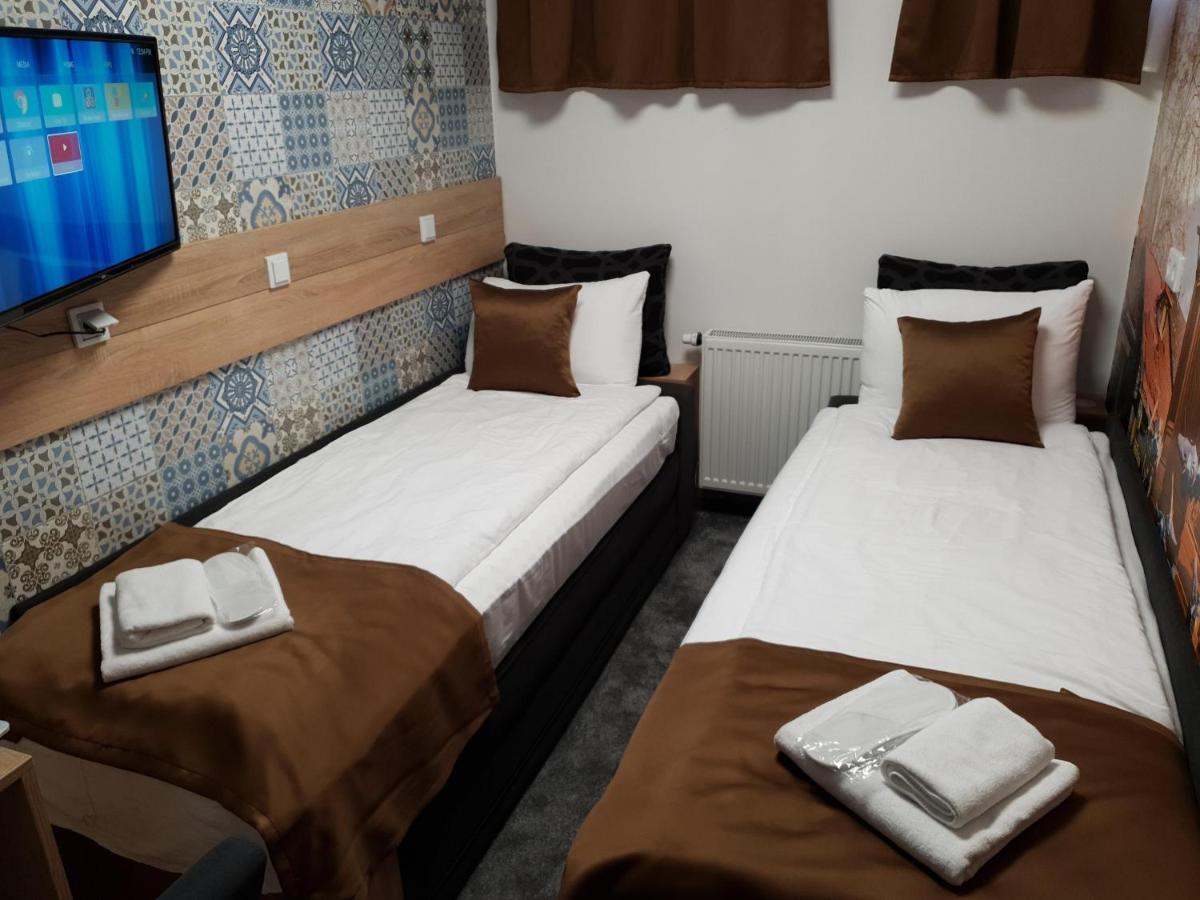 Apart Hotel Family SJJ Extérieur photo
